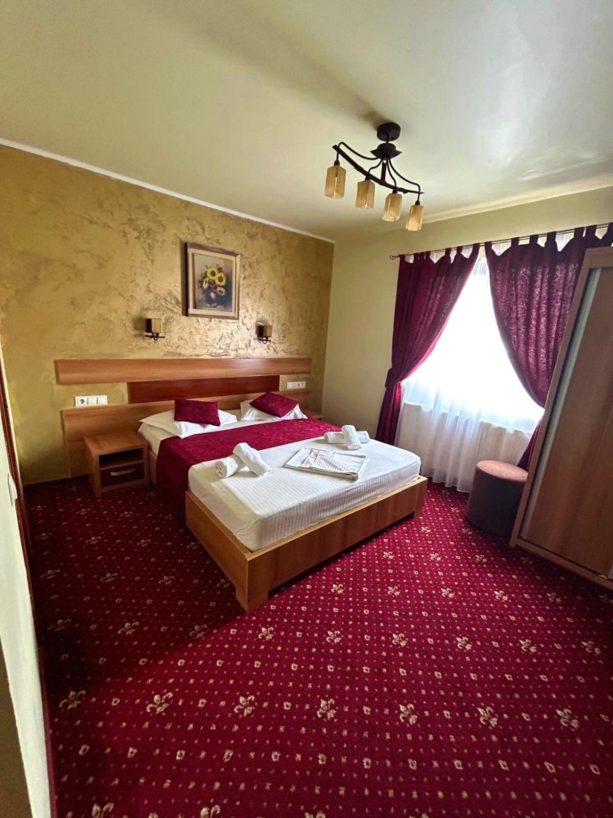 Motel Cool Bărcăneşti Kültér fotó